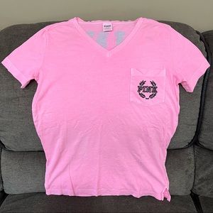 VS Pink Boyfriend V-neck t shirt